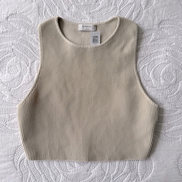NWT - Aritzia - Wilfred - Sculpt Knit Racer Cropped Tank - Matte Pearl - Picture 2 of 8